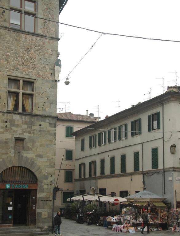 B&B Al Canto Del Cavour Pistoia Exterior photo